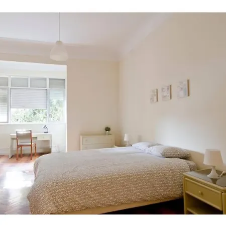Houze Spacious Apartment In Lapa Near Riverside *